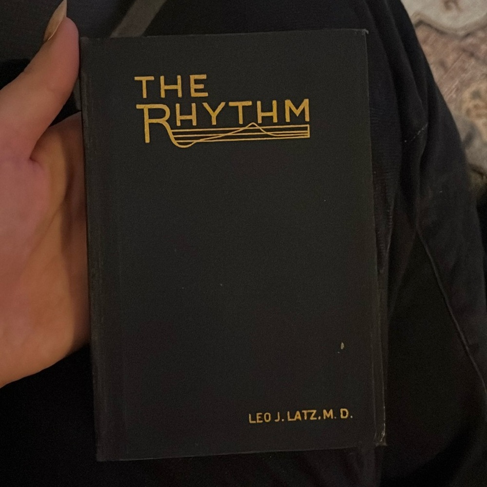 1934 The Rhythm Book (female cycle) vintage